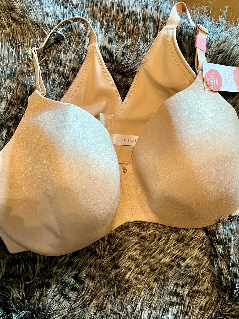 NWT CACIQUE Invisible Back Smoother Collection Bra - Smooth Support